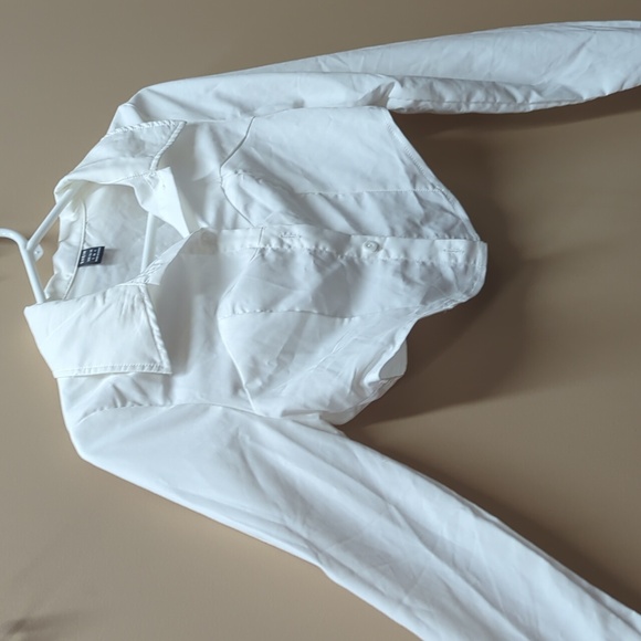 Button Up Cropped Top - Picture 4 of 4